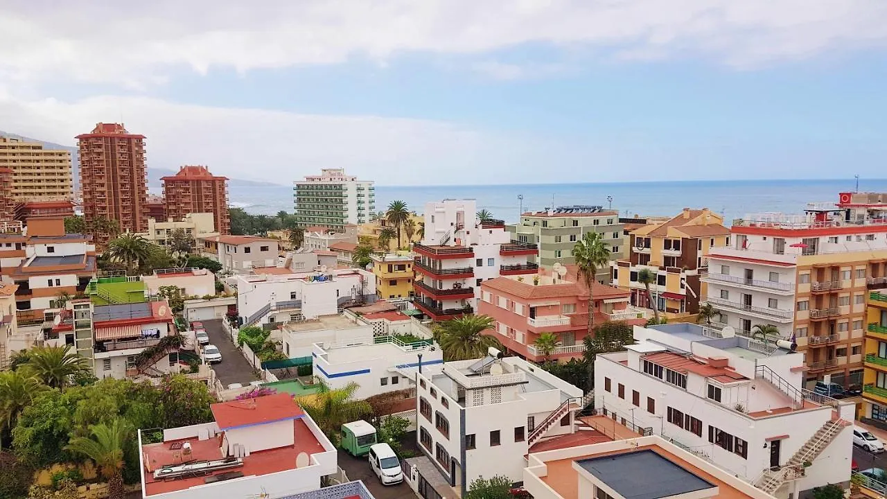 بويرتو ذي لا كروز N&C Suites Puerto De La Cruz إسبانيا