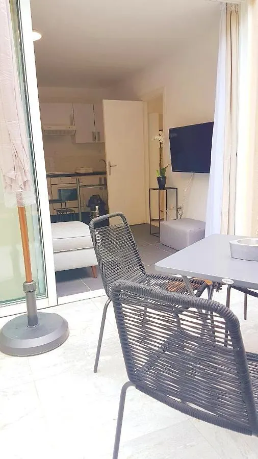 بويرتو ذي لا كروز N&C Suites Puerto De La Cruz شقة